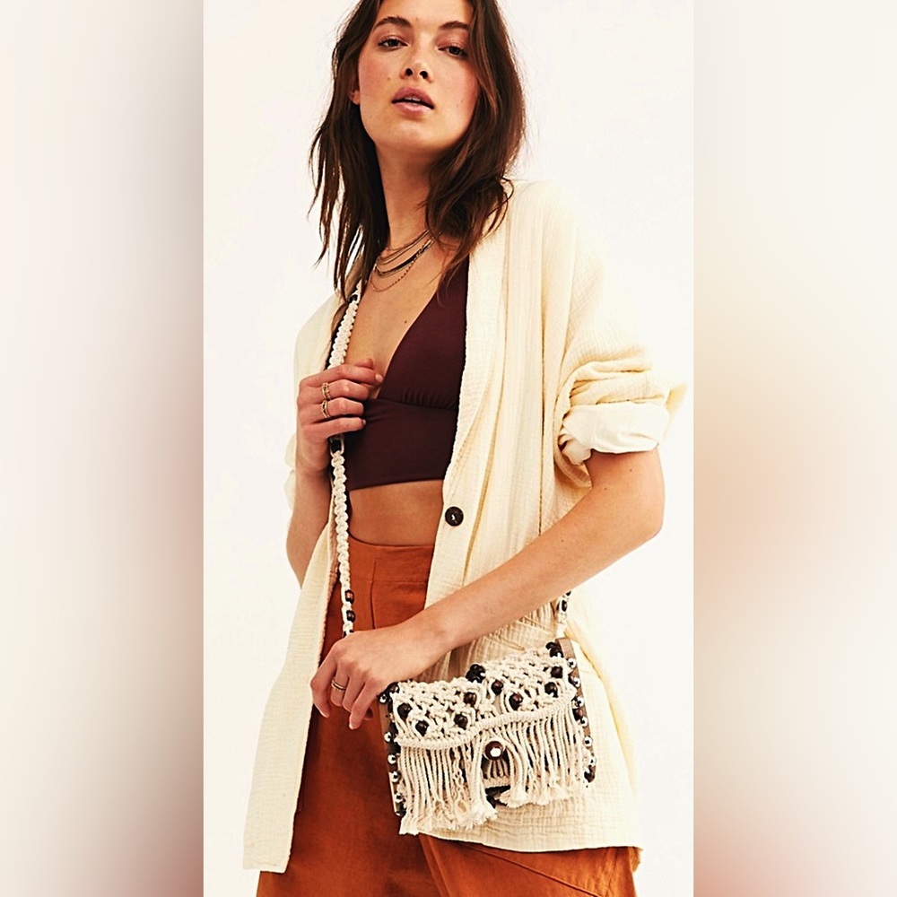 Free People Straw Studios By the Sea Crossbody - Picture 2 of 10